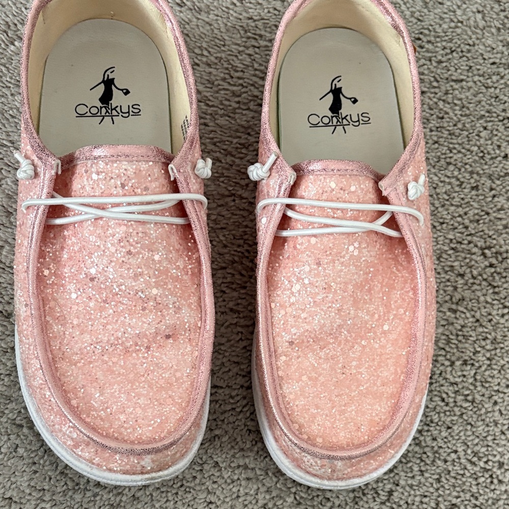 Corkys Womens Sparkling Pink Moccasins